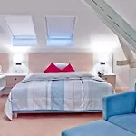 Navigare Hotel